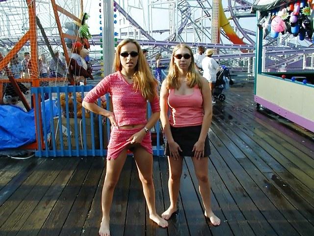 6P Teens flashing