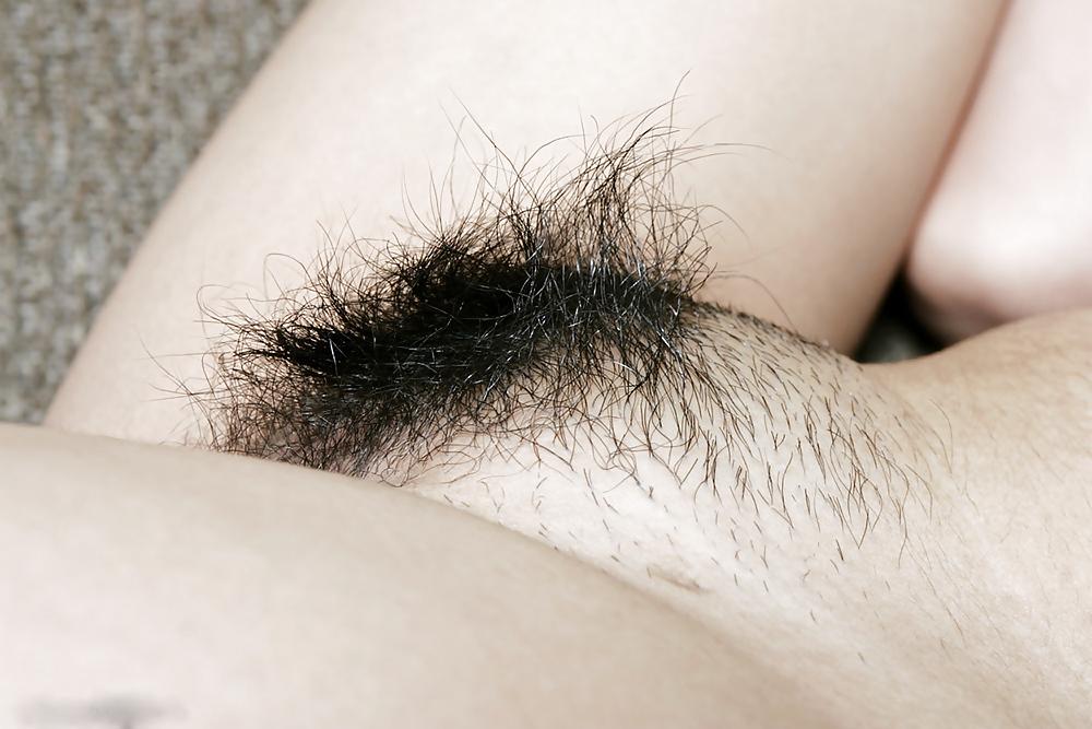 25P KEY - Hairy Women Pussy 10