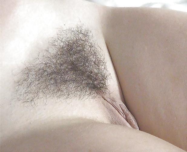 9P A VERY sexy, gorgeous mature woman 2