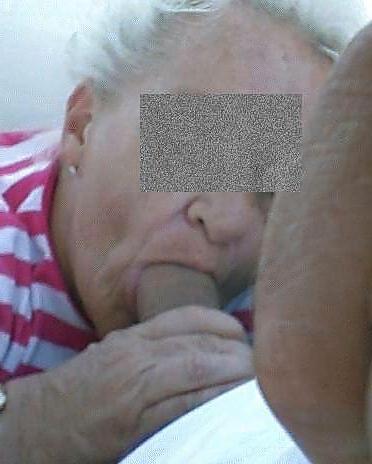 25P Grannies blowjob mIx 3