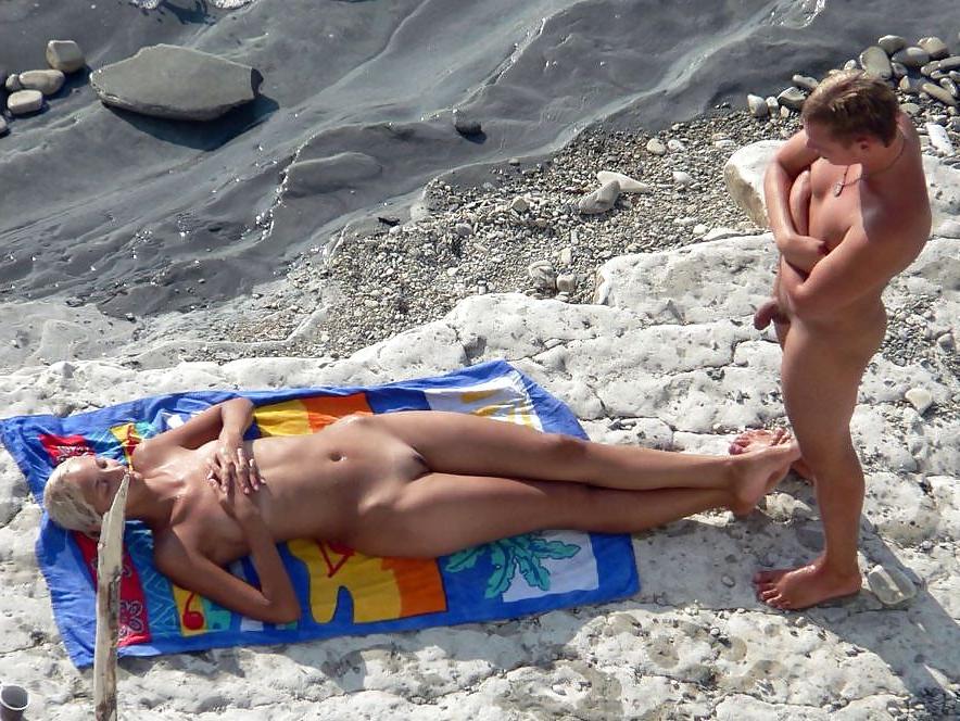 25P Nude Beach 5