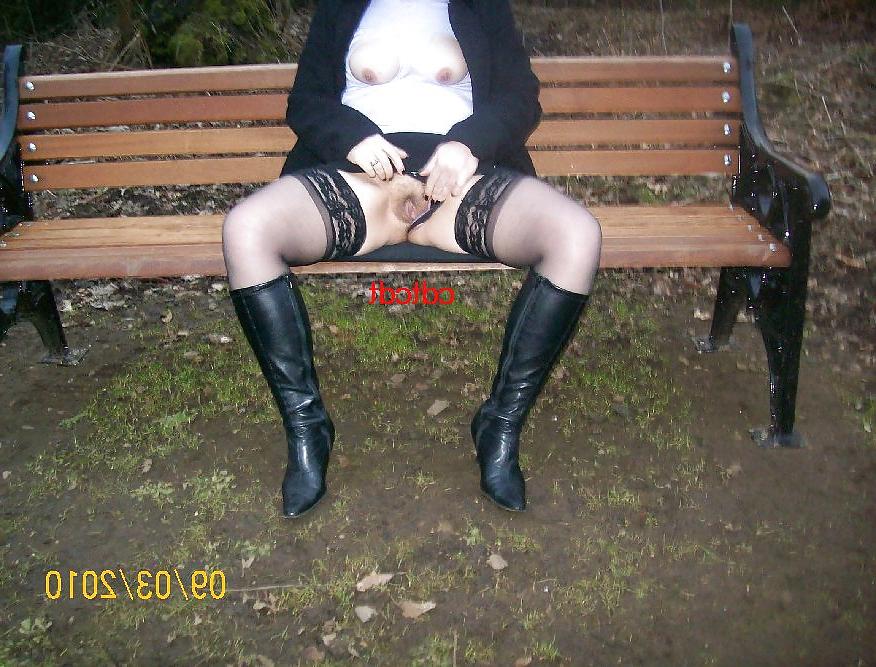 9P Flashing outdoors 2