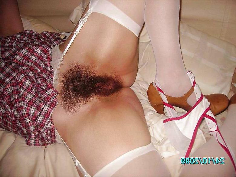 9P Hairy pussy