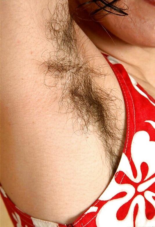 15P Hairy Caitlin