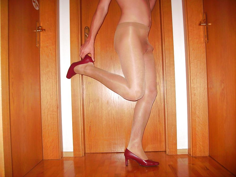 18P Nylon + high heels