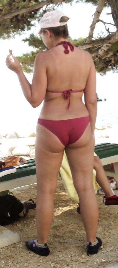 25P Beach Holiday Captures
