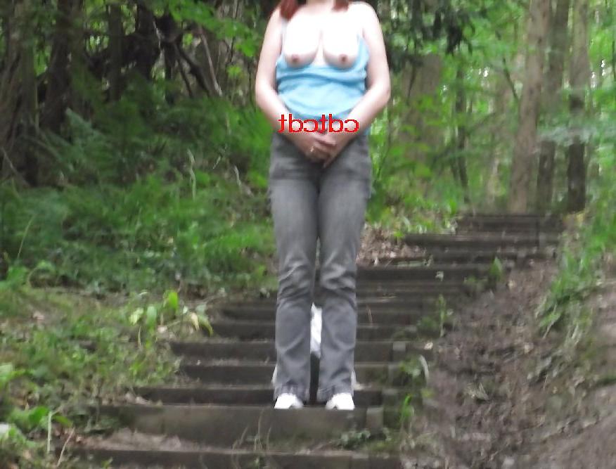 17P Flashing outdoors  15