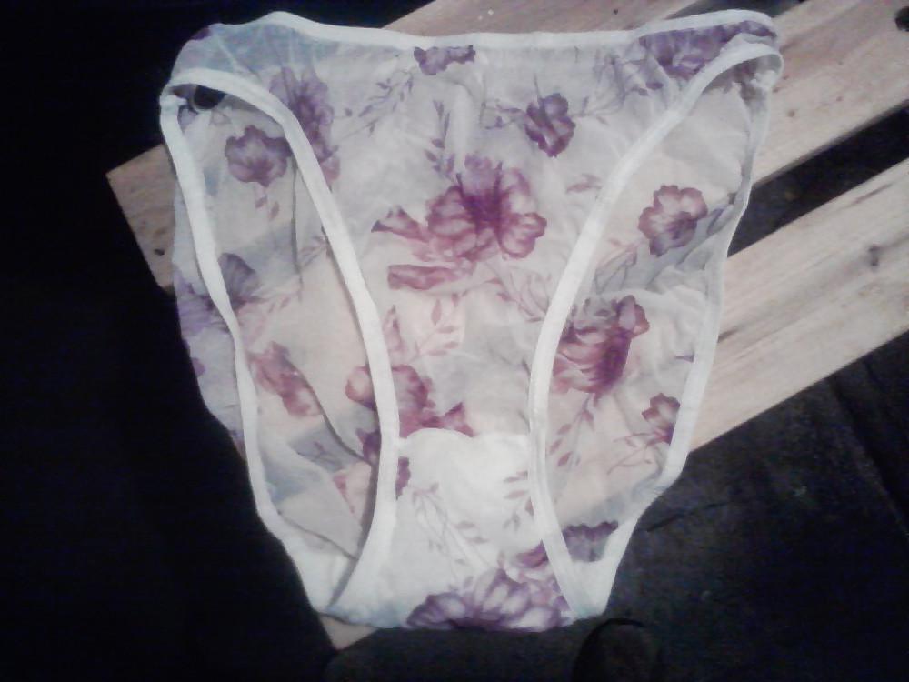 15P Mother in laws panties  and nylons