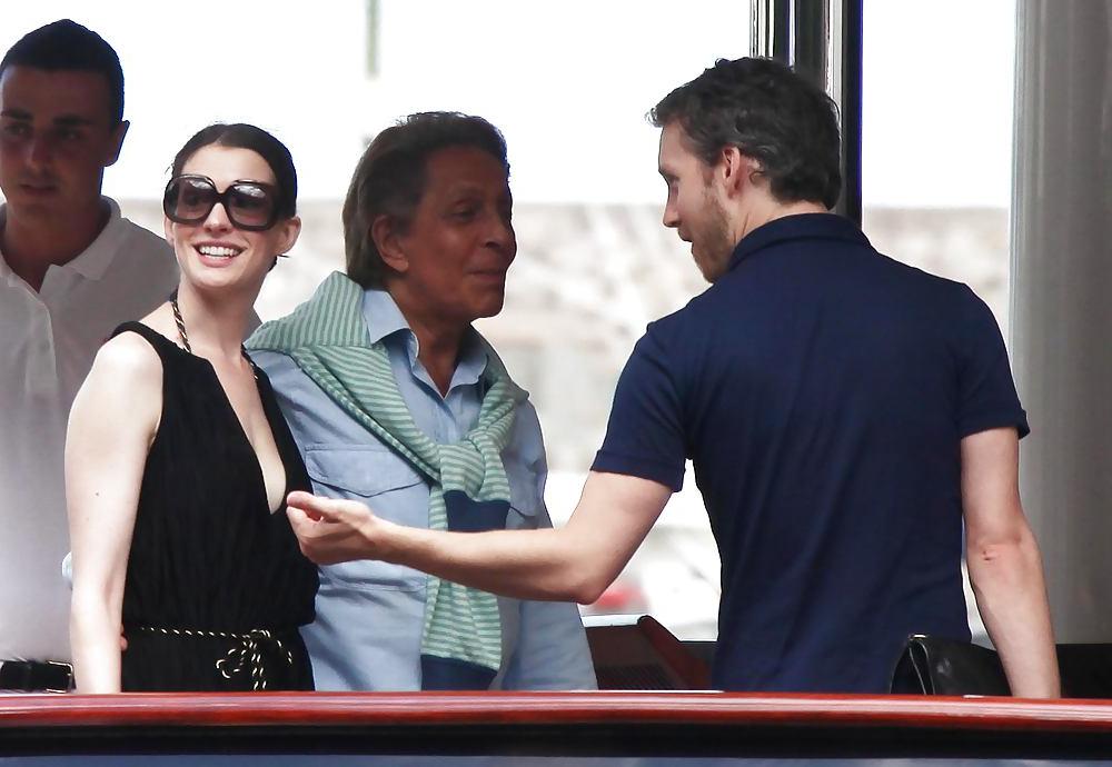 16P Anne Hathaway - Having fun on a yatch in Capri
