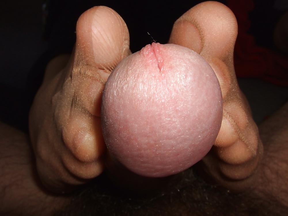 16P Bevor die geilen Nylonstruempfe...