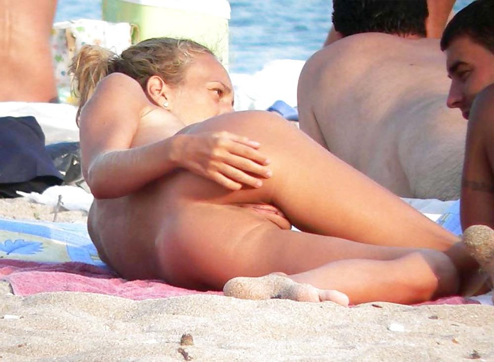 25P Beach Bums