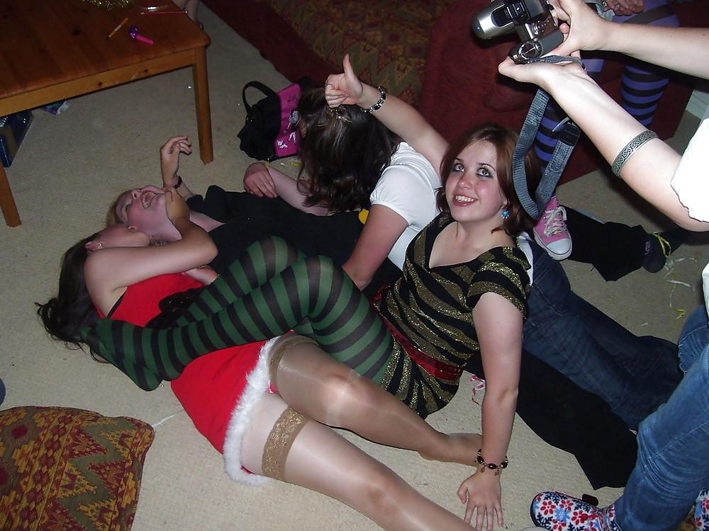 10P Females in nylons 2