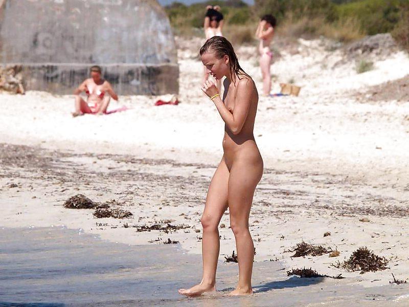 25P Nude Beach Teens