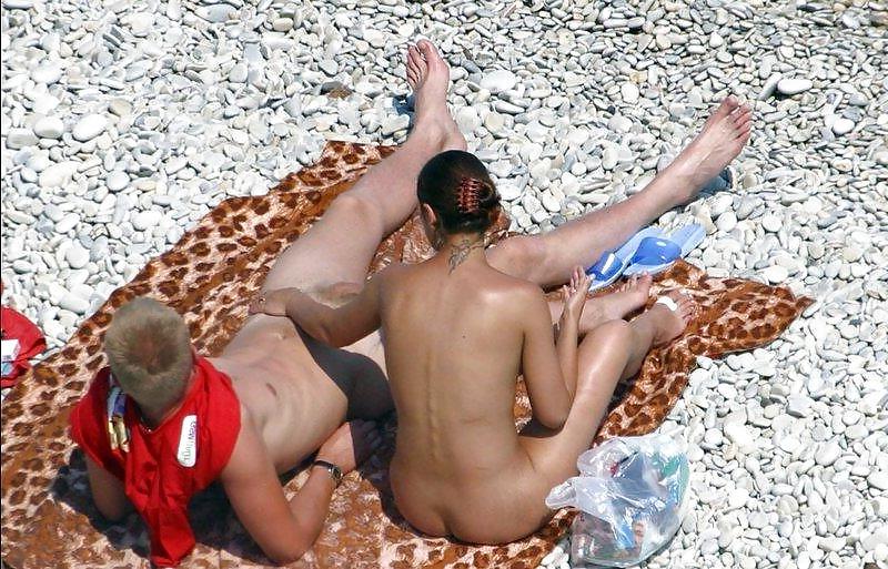 25P Nude Beach Teens