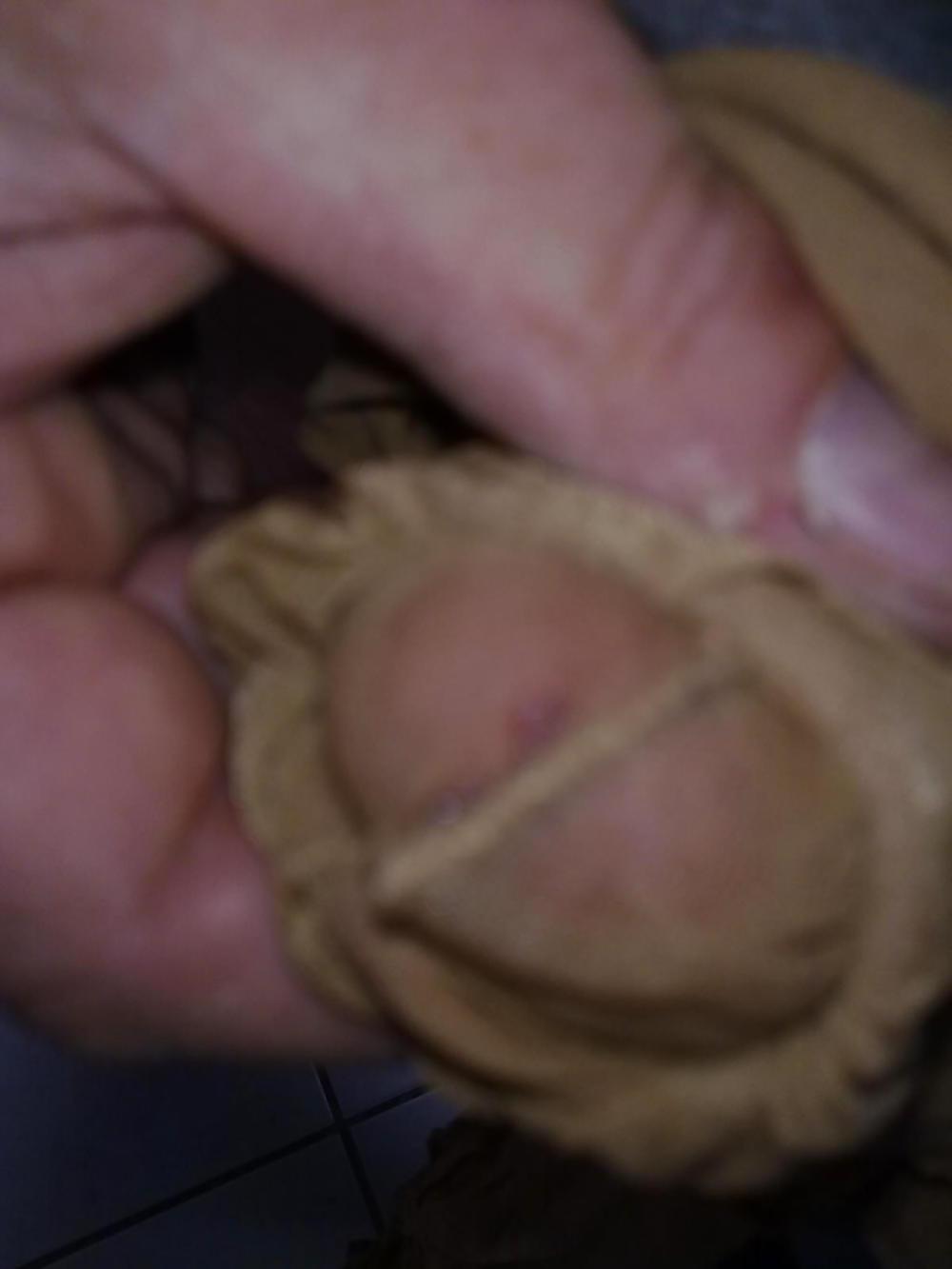 24P Geile slips und nylons