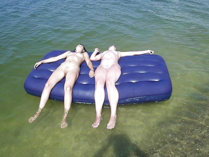 25P Nudist Beach Teens