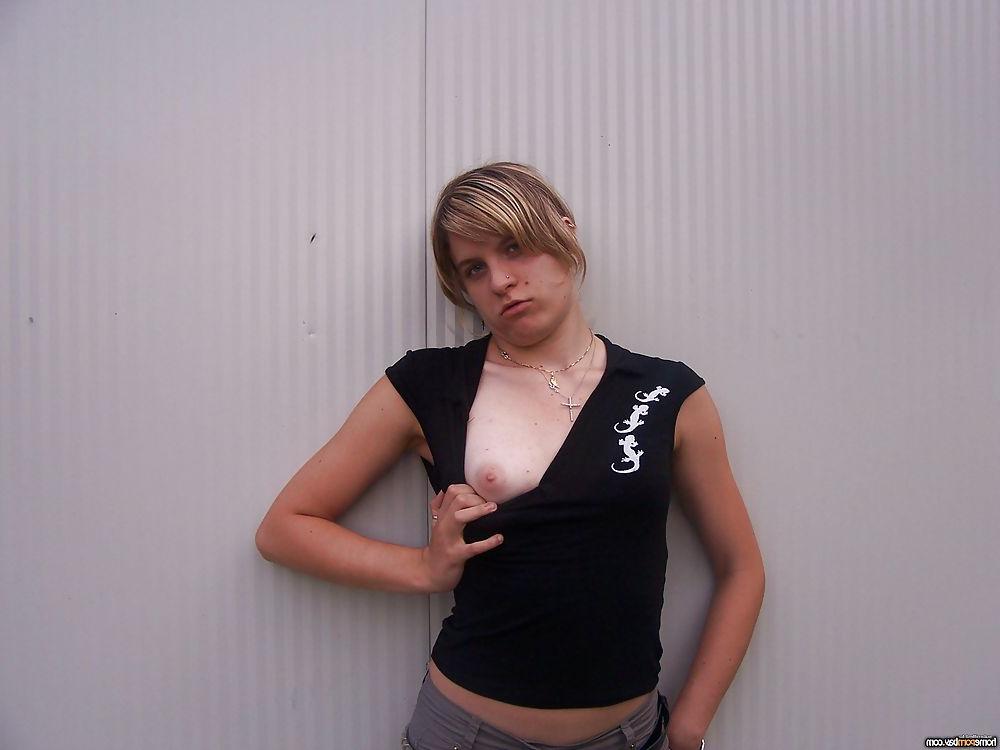 25P Hairy wife