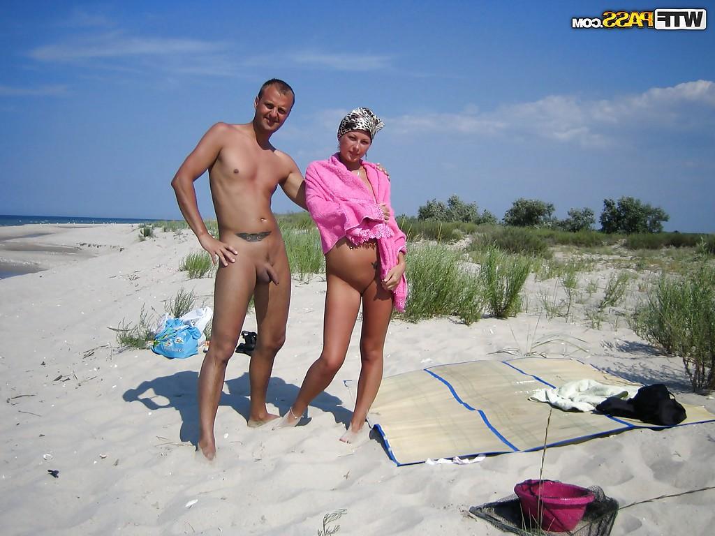 16P Homemade beach fuck of a sexy girlfriend and her horny boyfriend