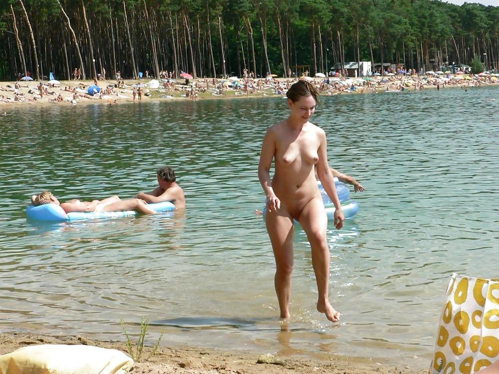 25P Nude Beach Teens