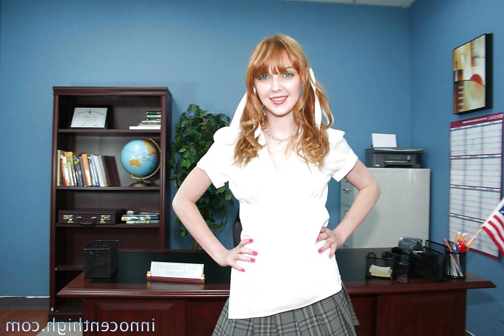 16P Office babe Marie undressing her skirt and showing that round ass