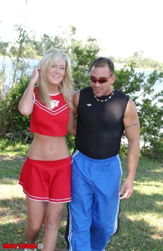 16P Sassy blonde cheerleader Tiffani Kelli gets talked into blowjob