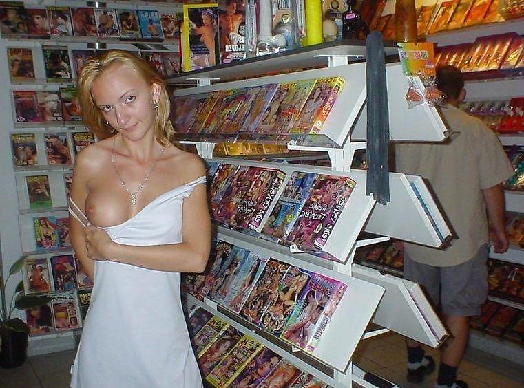 16P Blonde amateur flashing in sex-shop bySail