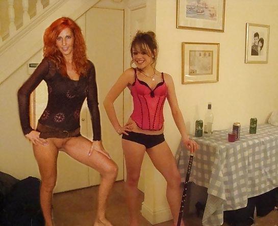 25P Moms teaching their lil princesses