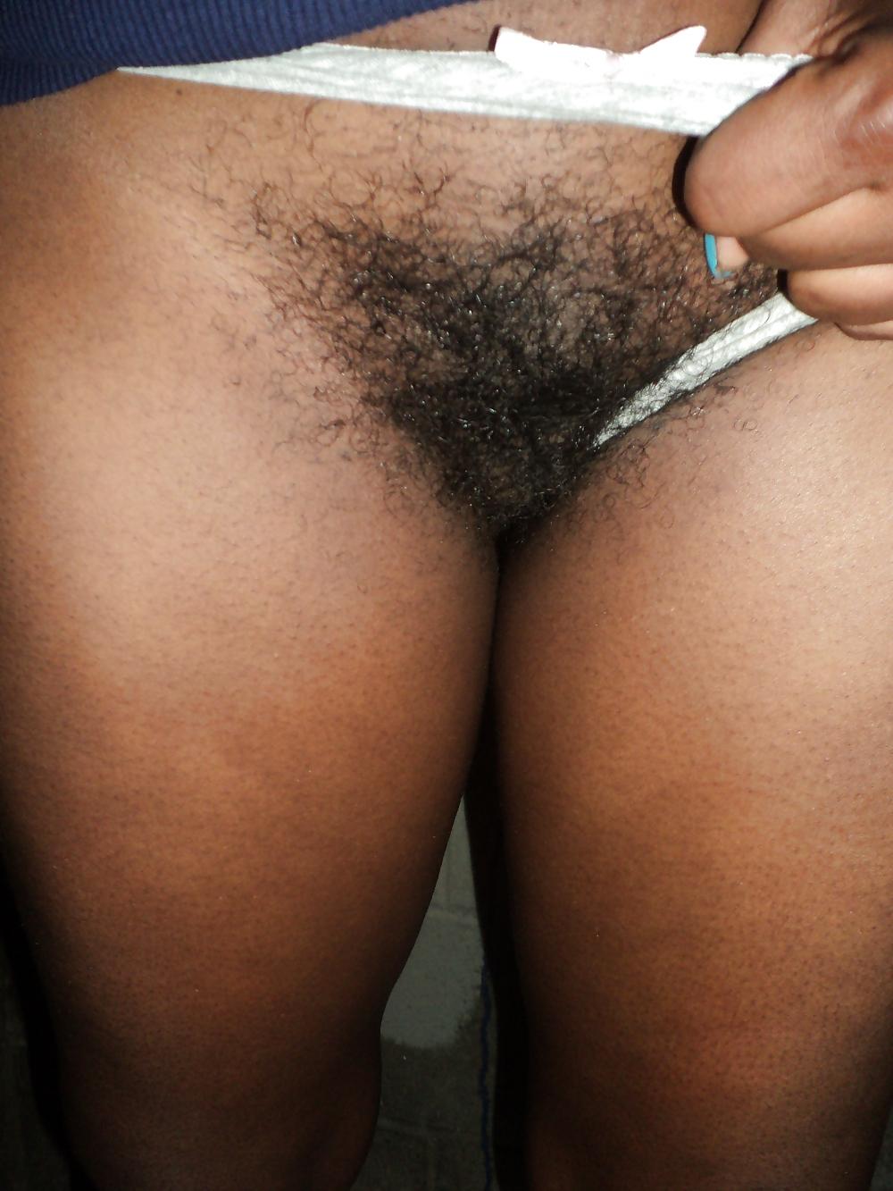 18P TATIANNAH HAIRY PUSSY UPSKIRT  PUBLIC VENICE BEACH TOILET