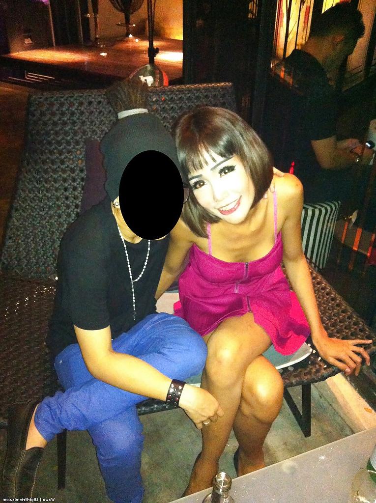 16P Non nude self shots compliments of pretty Asian shemale Wawa