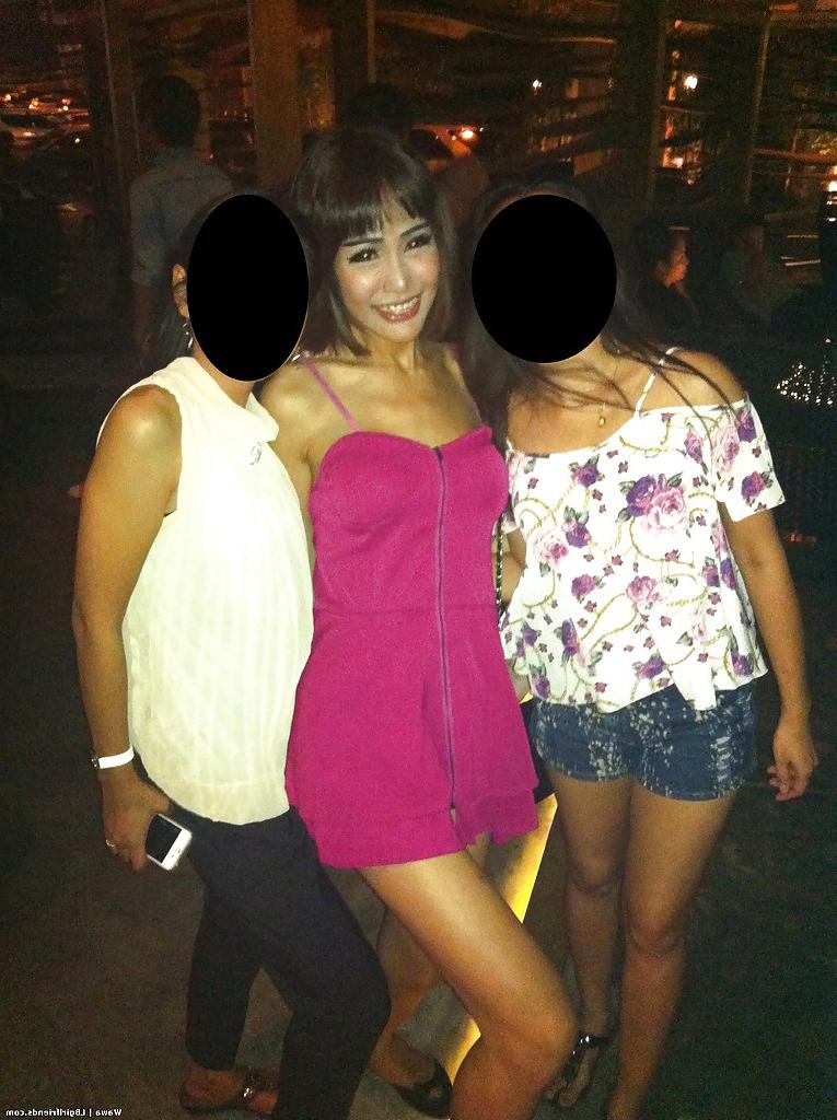 16P Non nude self shots compliments of pretty Asian shemale Wawa