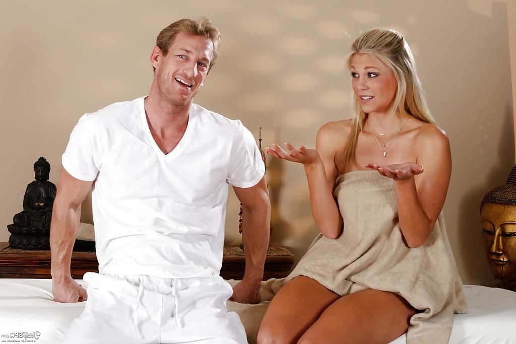 16P Fascinating blonde woman Scarlet Red thanks masseur with blowjob