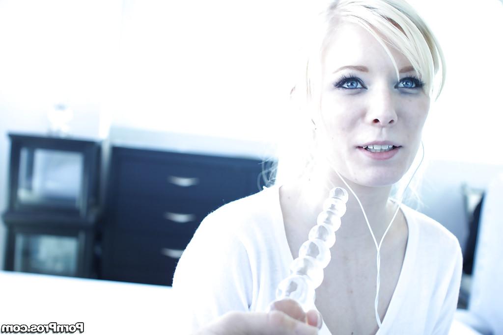 16P Elaina Raye gives a blowjob and gets her tight cunt nailed hardcore