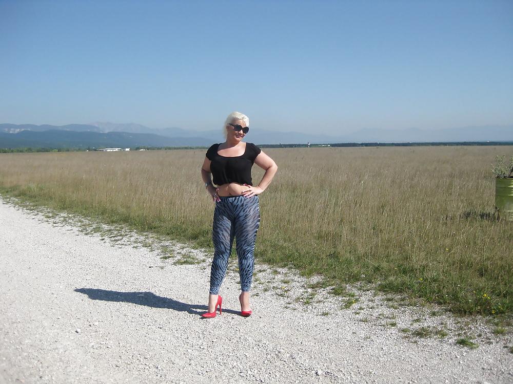 25P Nylons and High Heels Outdoor