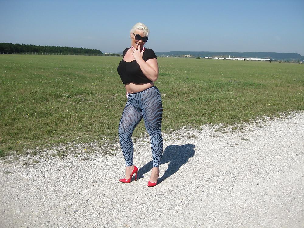 25P Nylons and High Heels Outdoor