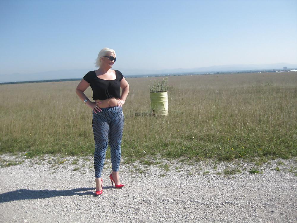 25P Nylons and High Heels Outdoor