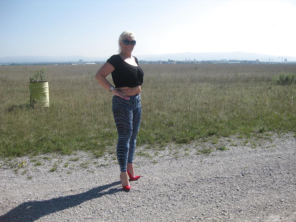 25P Nylons and High Heels Outdoor