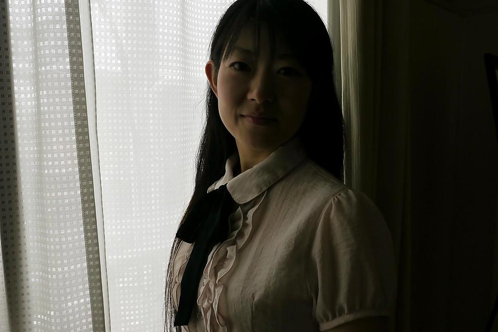16P Asian babe Ayane Ikeuchi spreading pussy in uniform and pantyhose