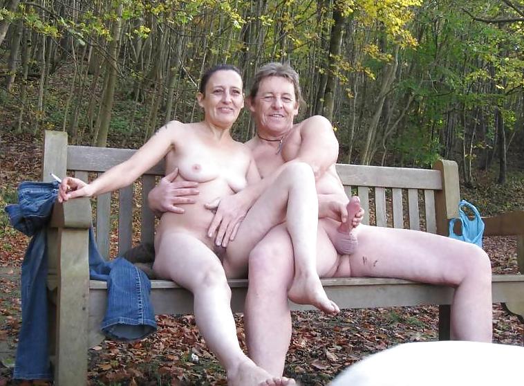 6P Couples on the beach
