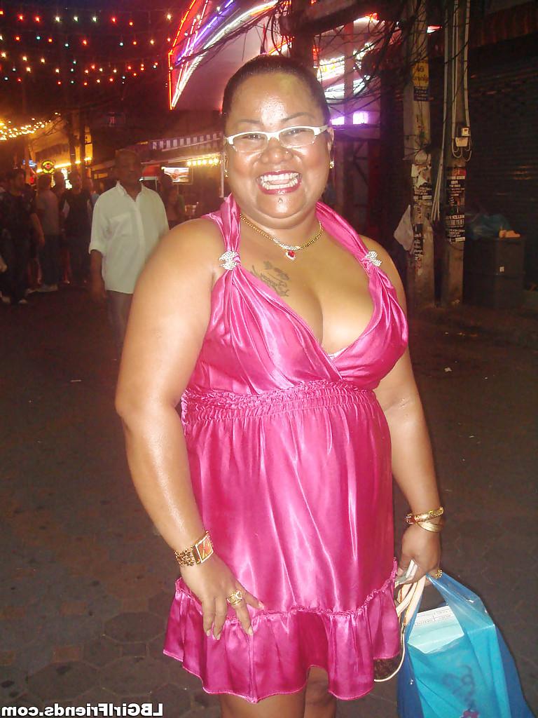 16P Beautiful Asian shemale Candids posing outdoors in slutty clothes