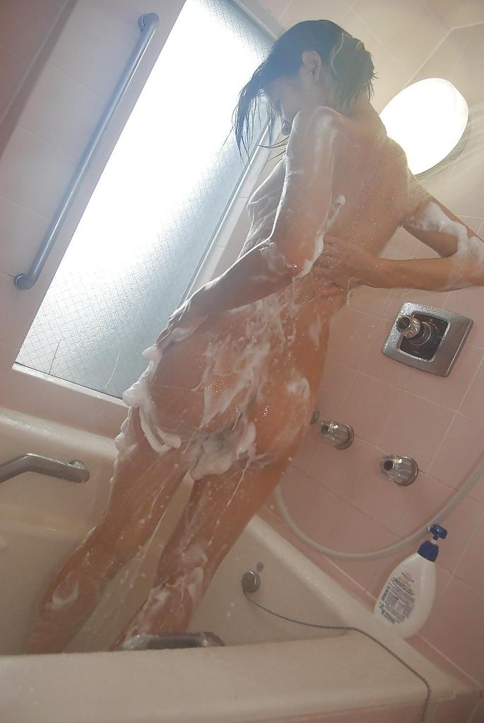 16P Fuckable asian MILF with unshaven cunt Ryoko Morikawa taking shower
