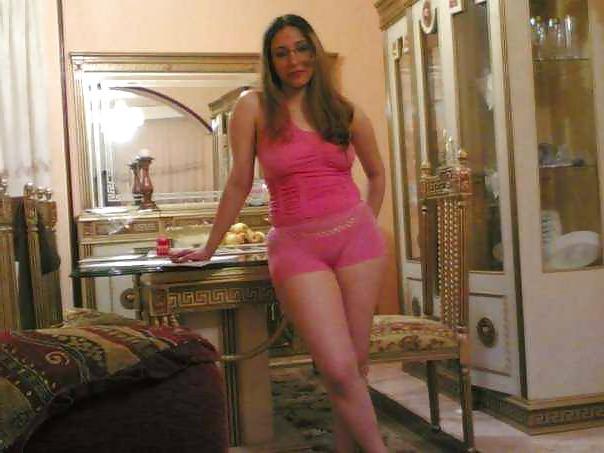 21P Arab woman 2