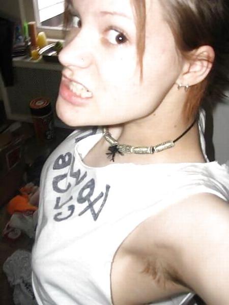 21P Hairy young Girls