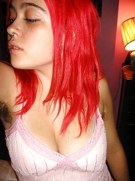 21P Hairy young Girls