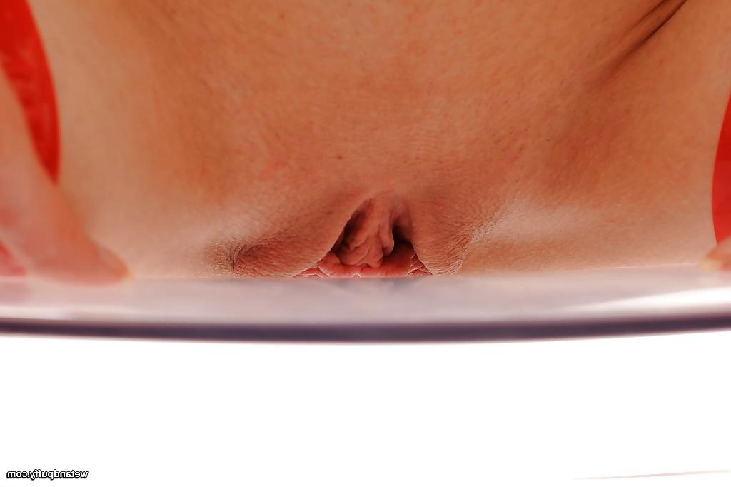 16P Skinny young blonde Diana exhibiting meaty pink pussy lips in the nude