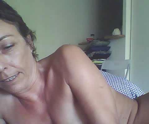 25P French Milf cathymu from cam4 (45yo)