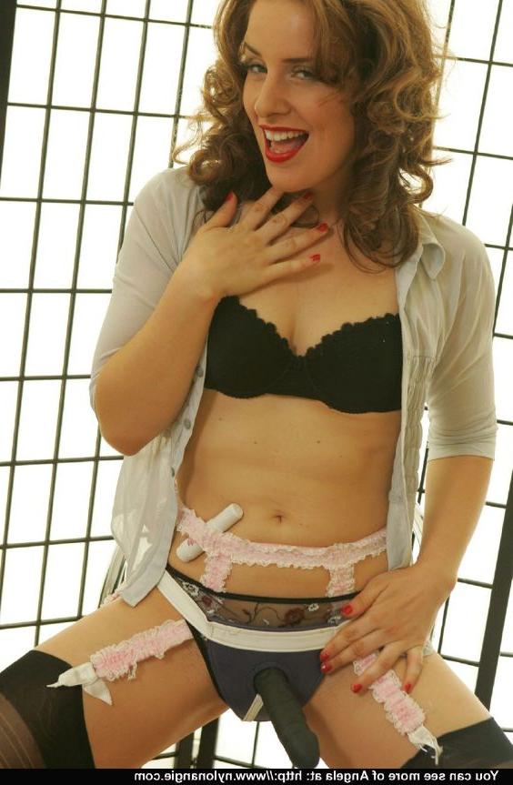 12P Sexy mature babe with tiny tits stripping and posing with strapon