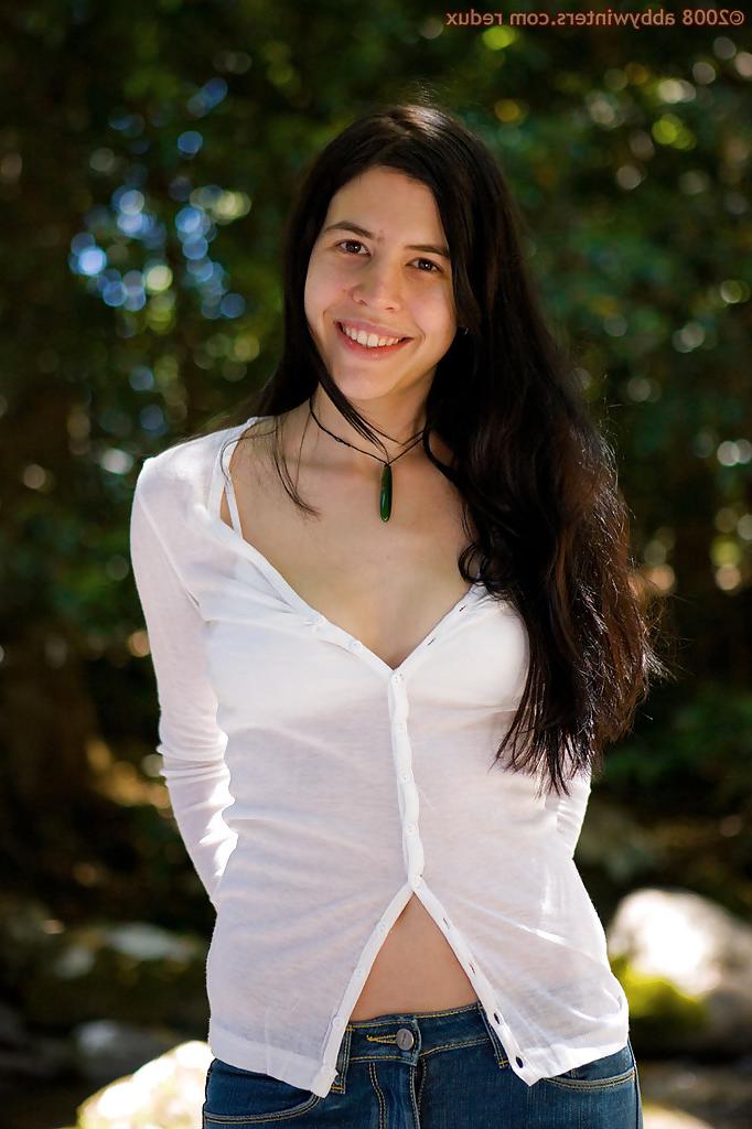 16P Luscious brunette cutie Marigold showing off her hot bush outside