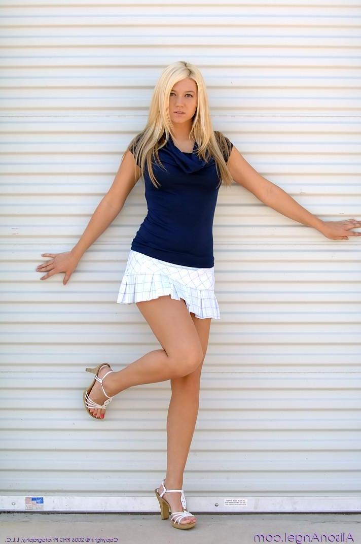 19P Pictures of teen slut Alison Angel getting naked outside