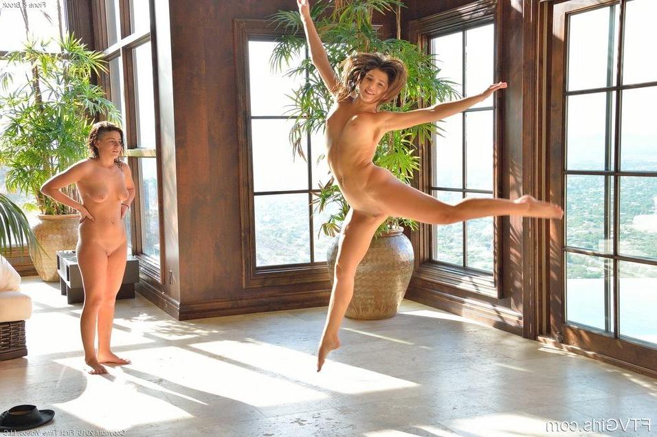 15P Hot coeds Brook and Fiona practise their dance moves naked