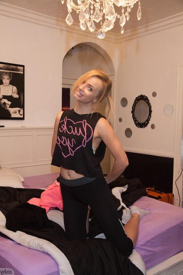 8P Beautiful blonde teen Carmen Callaway has some fun at home